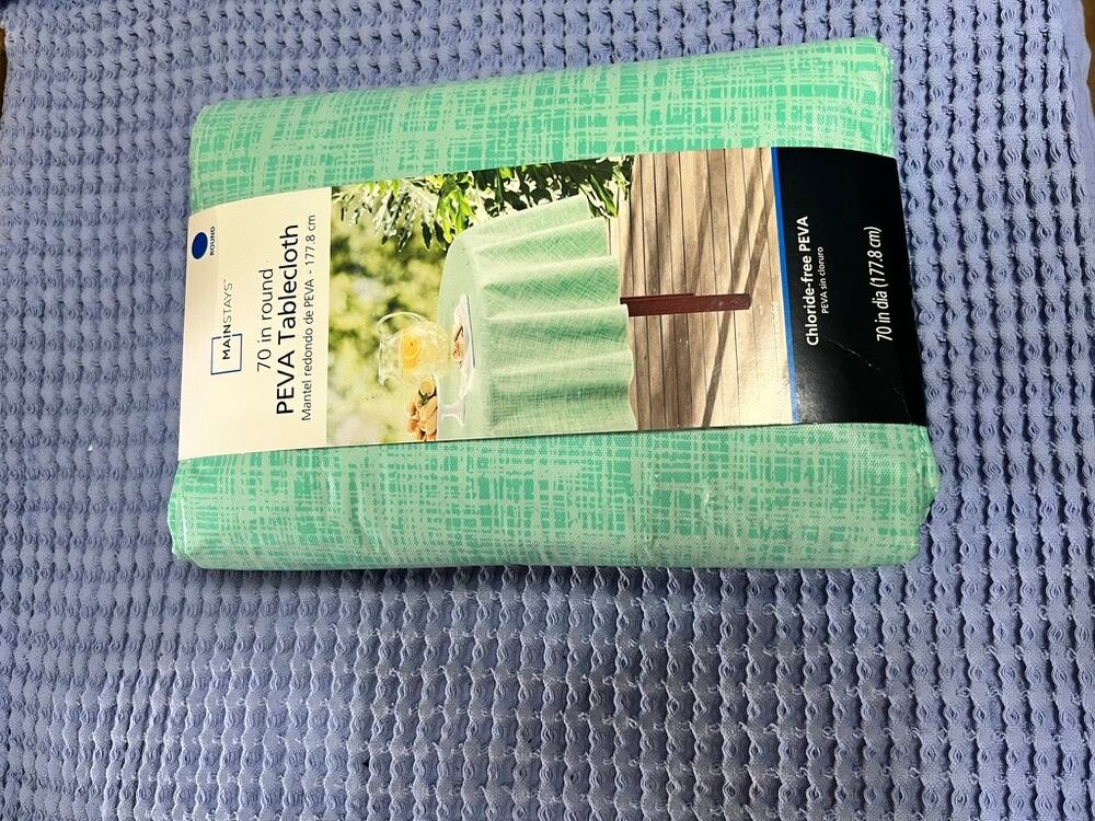 Mainstays 70" Round PEVA Tablecloth - Green Checkered Gingham - New & Waterproof